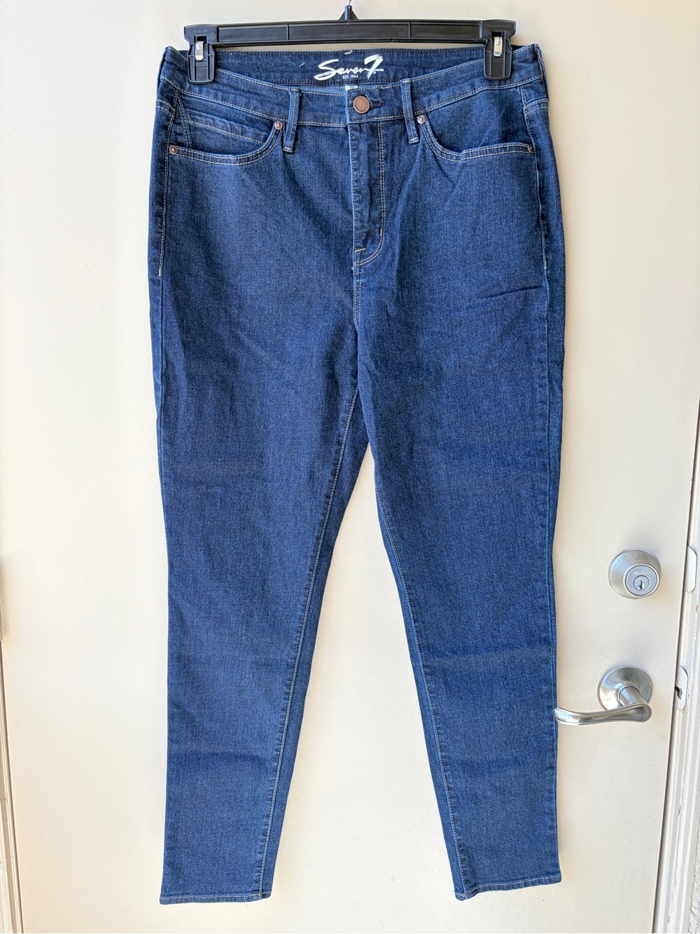 Seven7 Women's Indigo Skinny Jeans